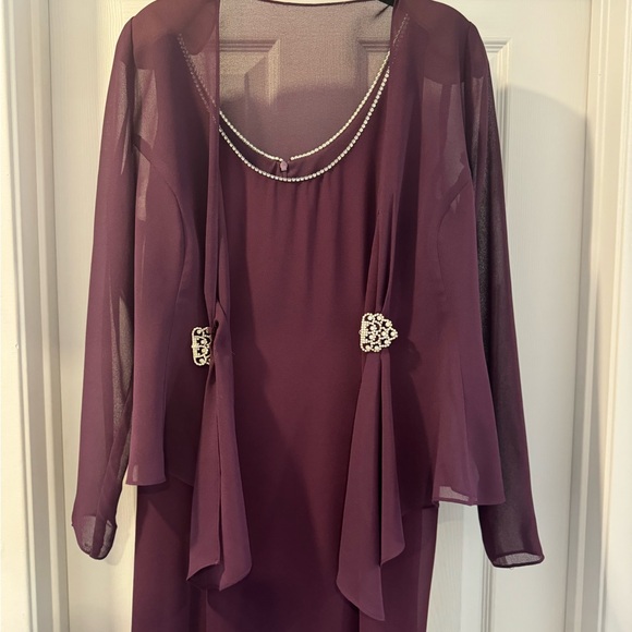 Ursula of Switzerland Mother of the Bride Dress - Picture 7 of 14